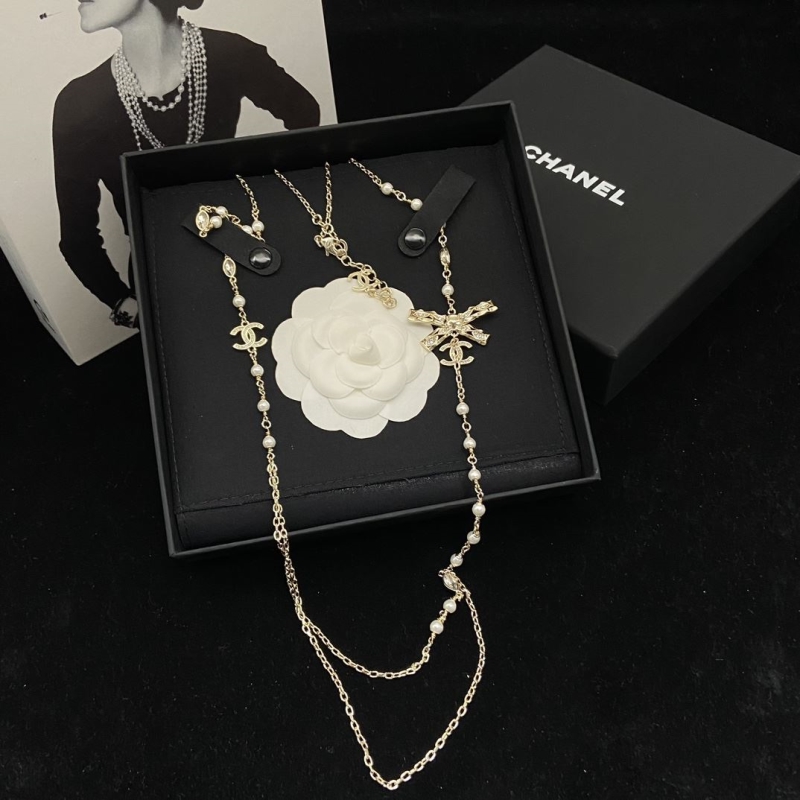 Ch**el necklaces